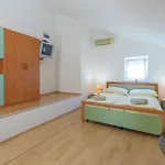 Apartman Izabela *