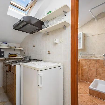 Cozy In With Wifi Apartment Porec
