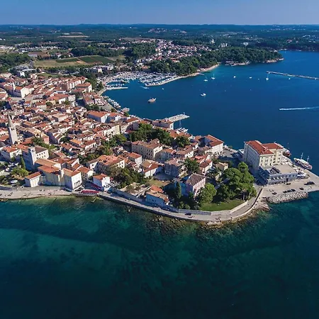 Amazing Apartment In Porec With Wifi Apartman Porec