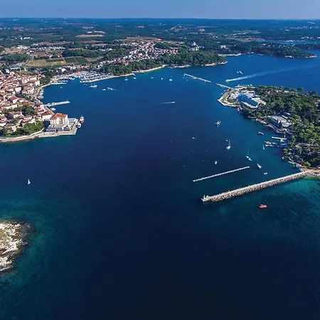 Cozy In With Wifi Porec